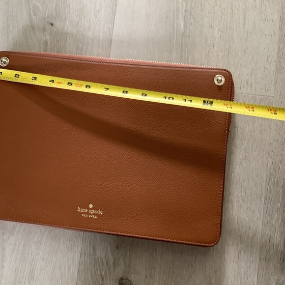 Kate Spade Brim Laptop for Tote Bag camel tan - Picture 3 of 10